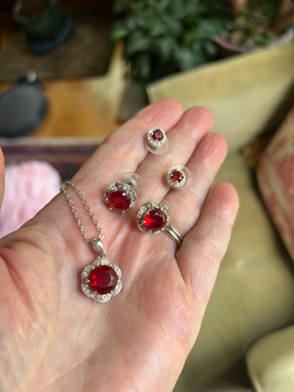 Red Crystal Halo Pendant Necklace and Two Sets of Matching Earrings!